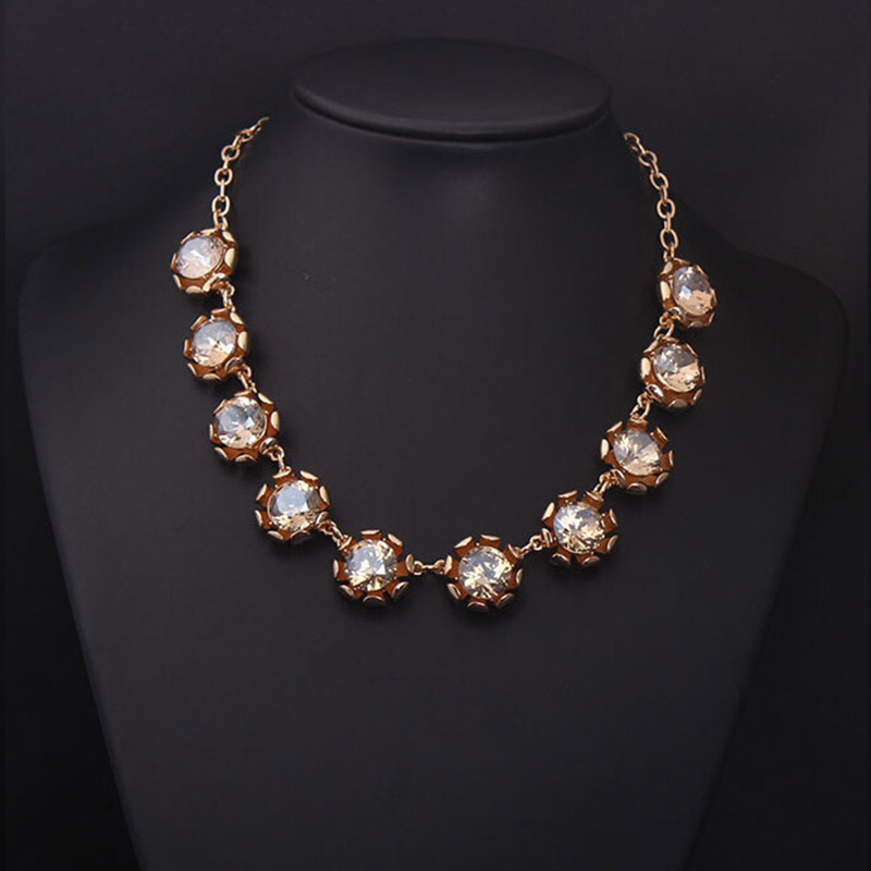 جديد فاخر كريستال قلادة للنساء - مراجعة Women Accessories Dubai وسعره