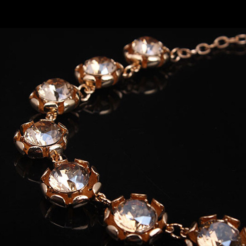 جديد فاخر كريستال قلادة للنساء - مراجعة Women Accessories Dubai وسعره